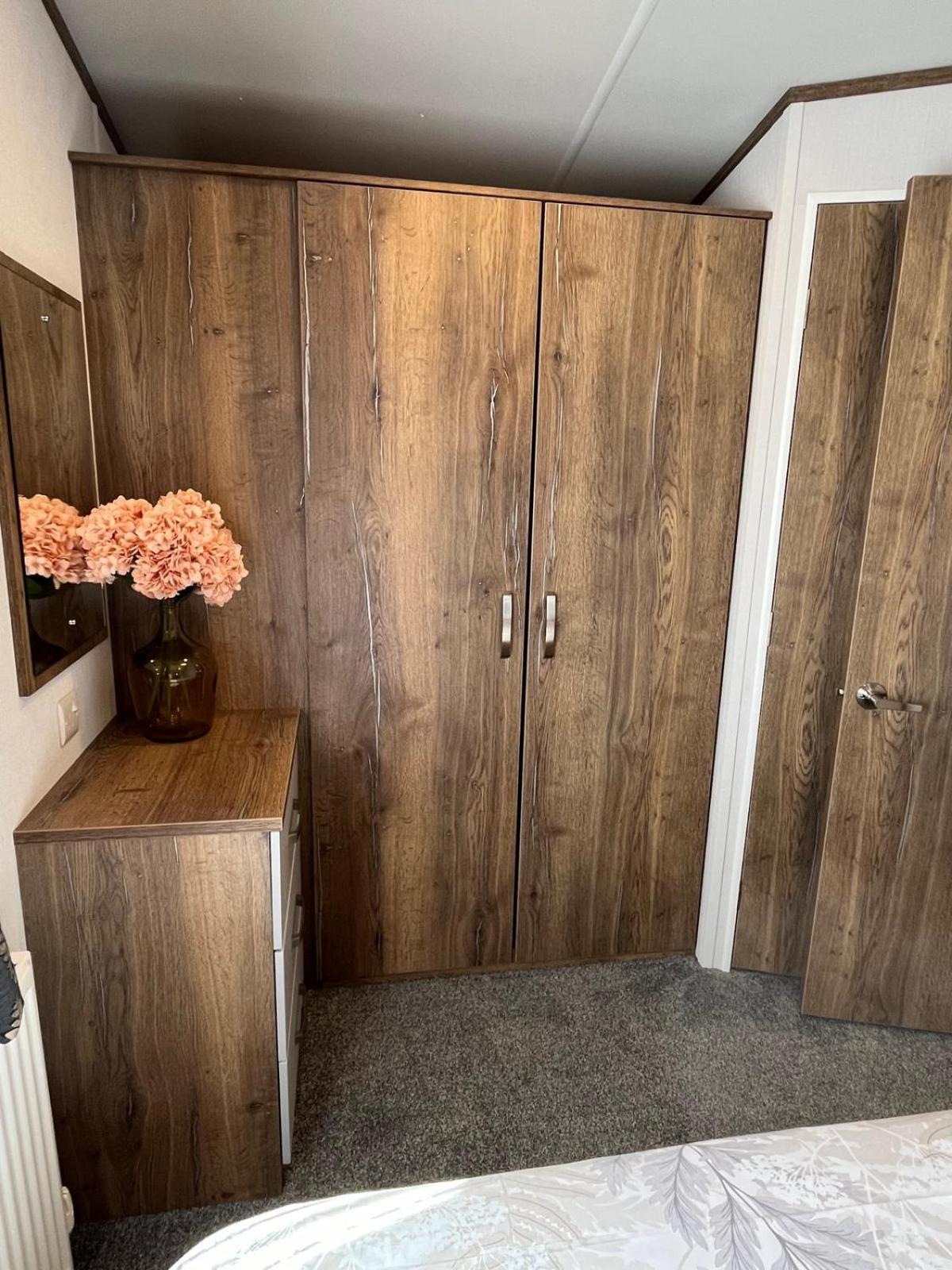 Visma Caravan Llanddwywe Экстерьер фото